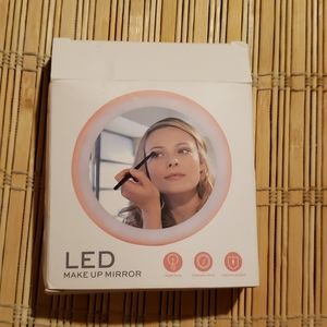 Compact travel make up mirror LED lighted cosmeti